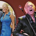 Neil Diamond And His Current Wife Photos