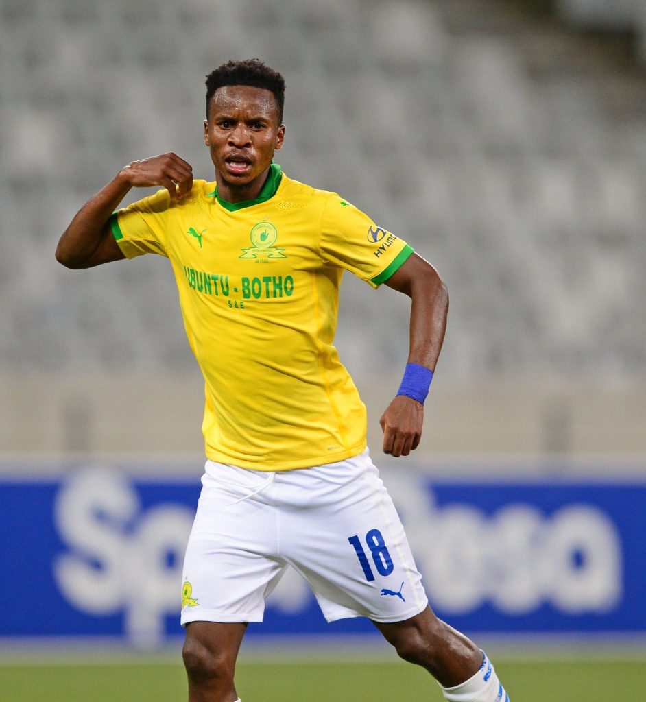 Themba Zwane Bio, Wiki, Age, Family, Wife, Salary, Net Worth, Contract