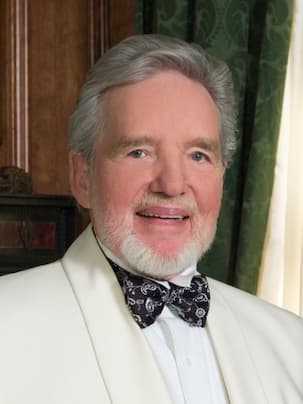 John Bradshaw Photo