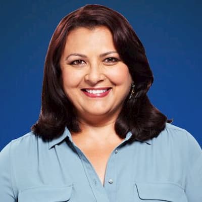 Lisa Aziz Photo