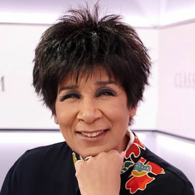 Moira Stuart Image