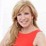 Leeza Gibbons Photo