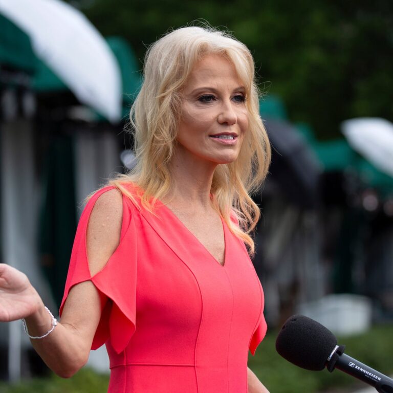 Kellyanne Conway Bio, Wiki, Age, Height, Family, Husband, Children