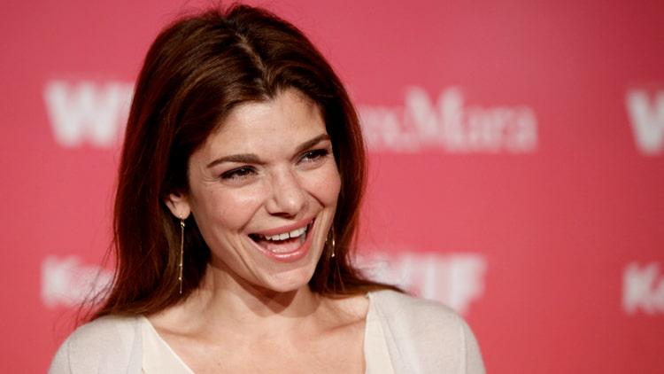 Laura San Giacomo Biography, Age, Husband, Son, Movies And TV Shows