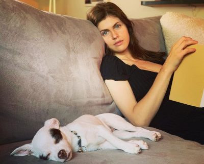 Alexandra Daddario with her dog Photo