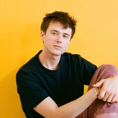 Alec Benjamin Photo