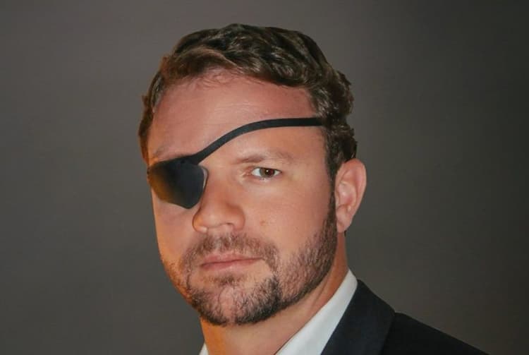 Dan Crenshaw Photo