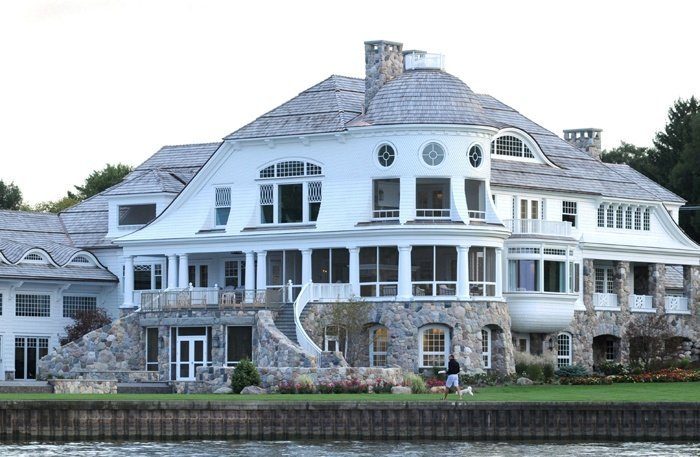 Dick Devos house