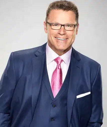 Howie Long Photo