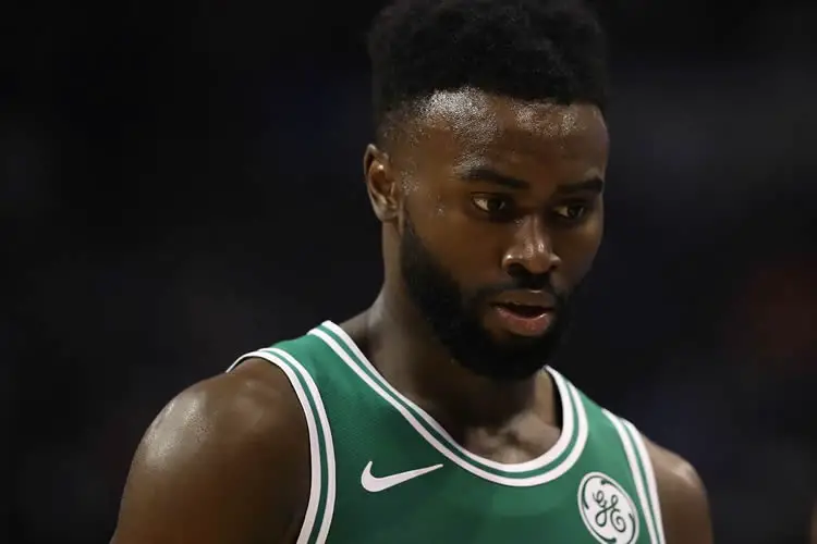 Jaylen Brown Biography,Age ,Boston's Struggles and Throws Down Dunk