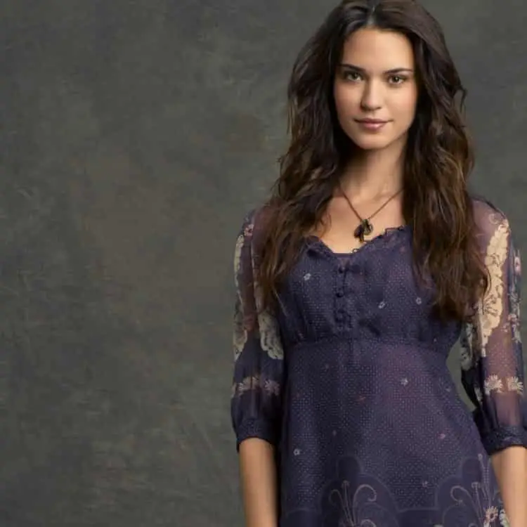 Odette Annable Actor Photo