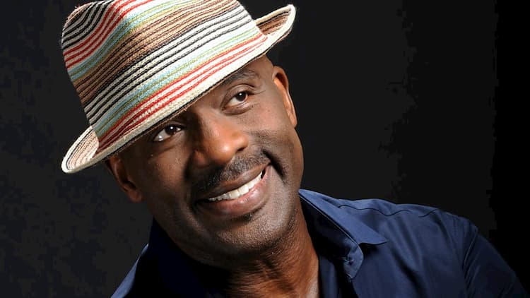 Bebe winans photo