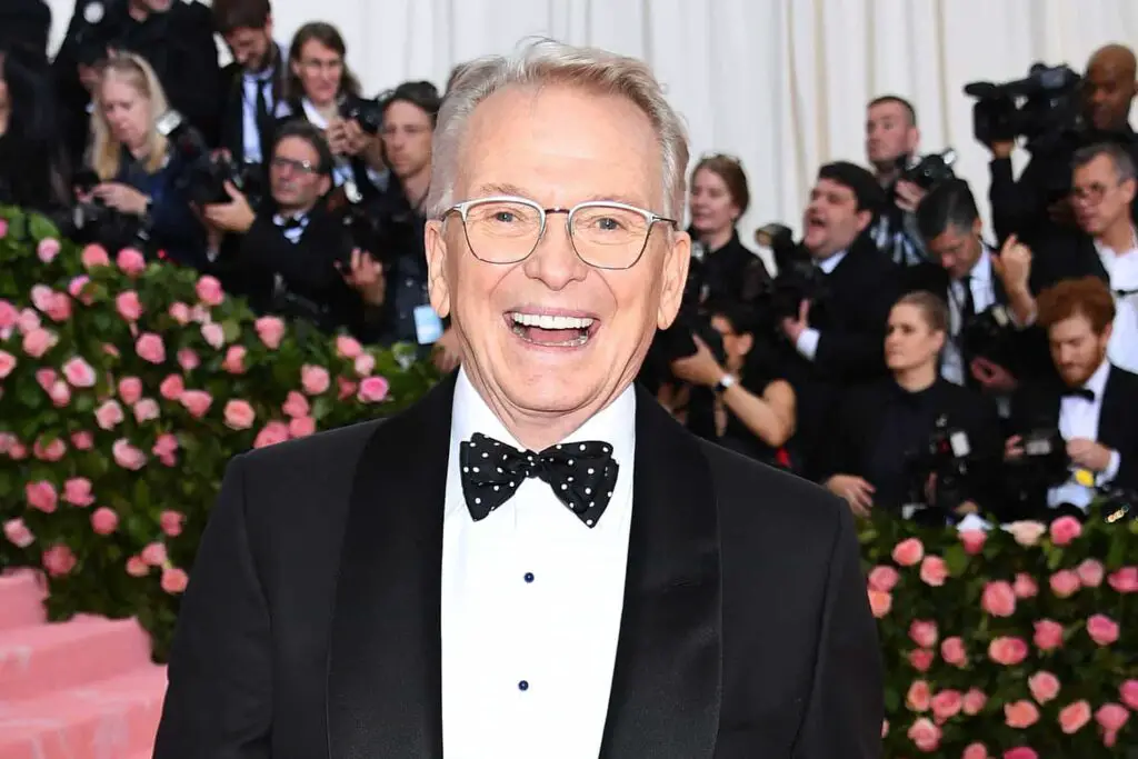 Bob Mackie Bio, Wiki, Age, Wife, Fashion Designer, and Net Worth