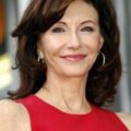 Mary Steenburgen Photo