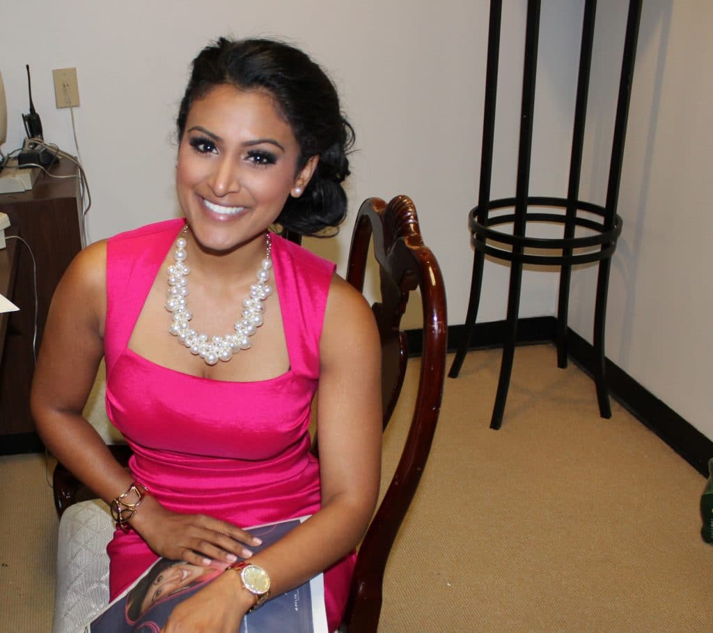Nina Davuluri Photo