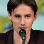 Reeve Carney Image