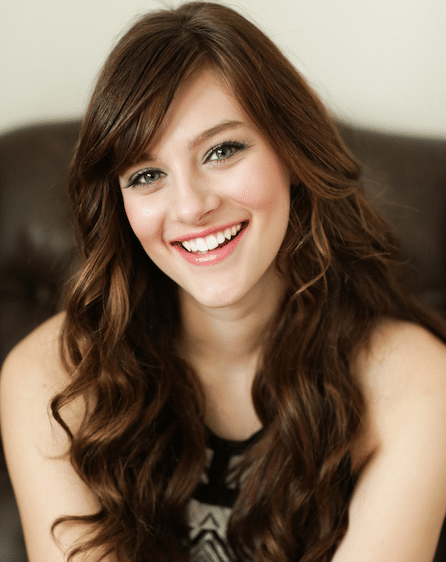 Aubrey Peeples Photo
