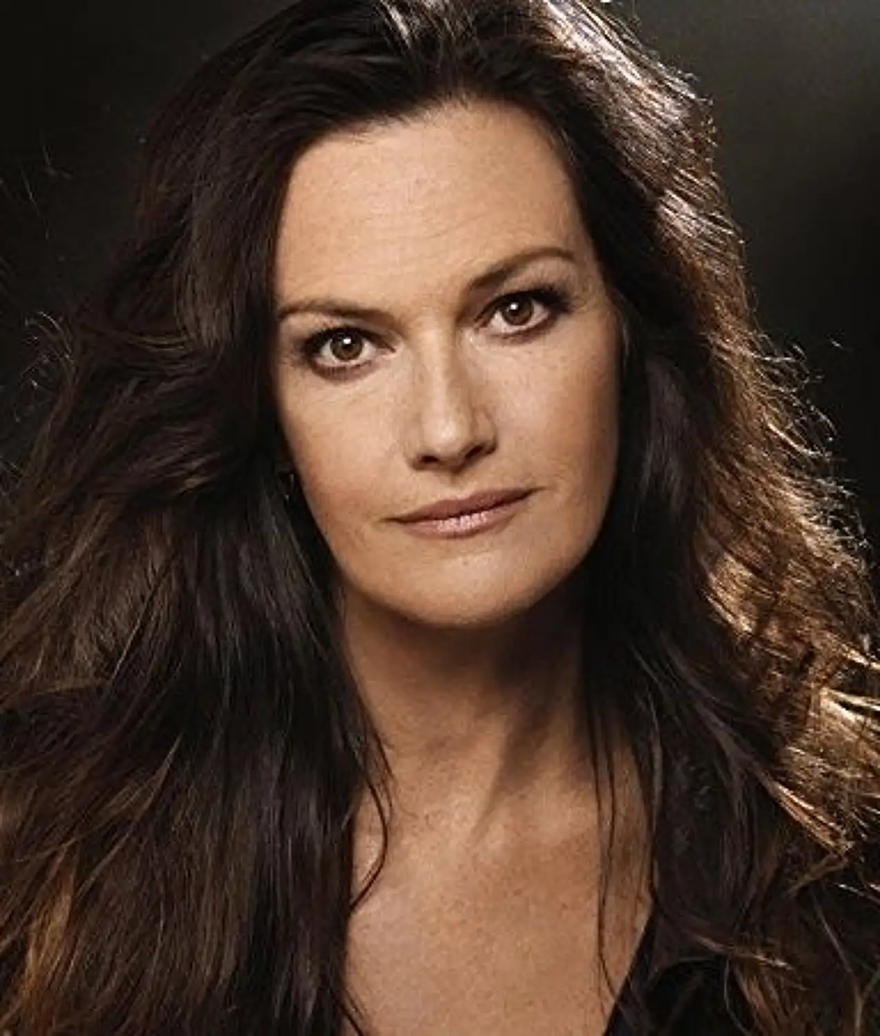 Chelsea Field Bio, Wiki, Age, Measurements, Husband, Movies, TvShows