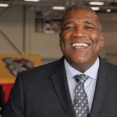 Curt Menefee Facts: Bio, Age, Height, Weight, Family, Book and Net Worth