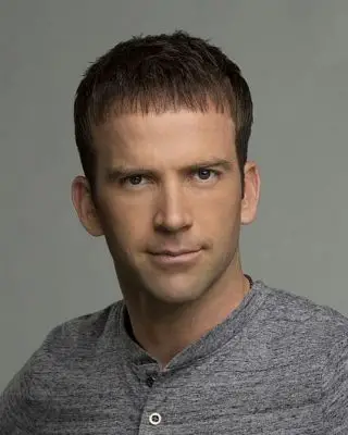 Lucas Black Net Worth: Bio, Age, Height, Family, Wife, Accent, F9, Tokyo Drift, Movies and TV Shows