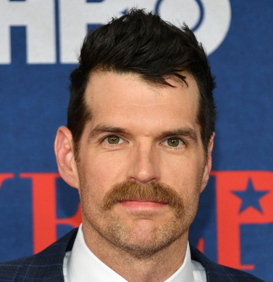 Timothy Simons Photo