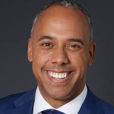 Chris Lawrence WFAA Anchor Photos