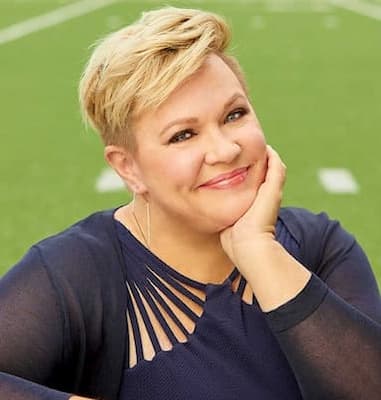 ESPN Sports Telecaster Holly Rowe Photo