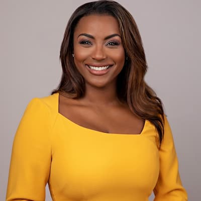 WJZ-TV Anchor Nicole Baker Photo