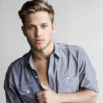 Wyatt Nash Photo