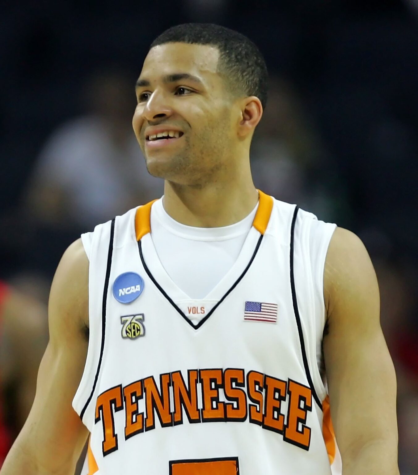 chris-lofton-bio-wiki-age-height-family-wife-college-seoul-sk