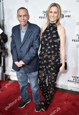 Dara Kravitz together with her late Husband Gilbert Goofried