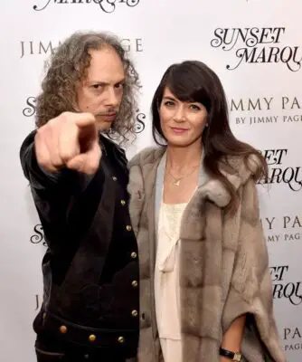 Photo of Kirk Hammett with his wife Lina Hammett