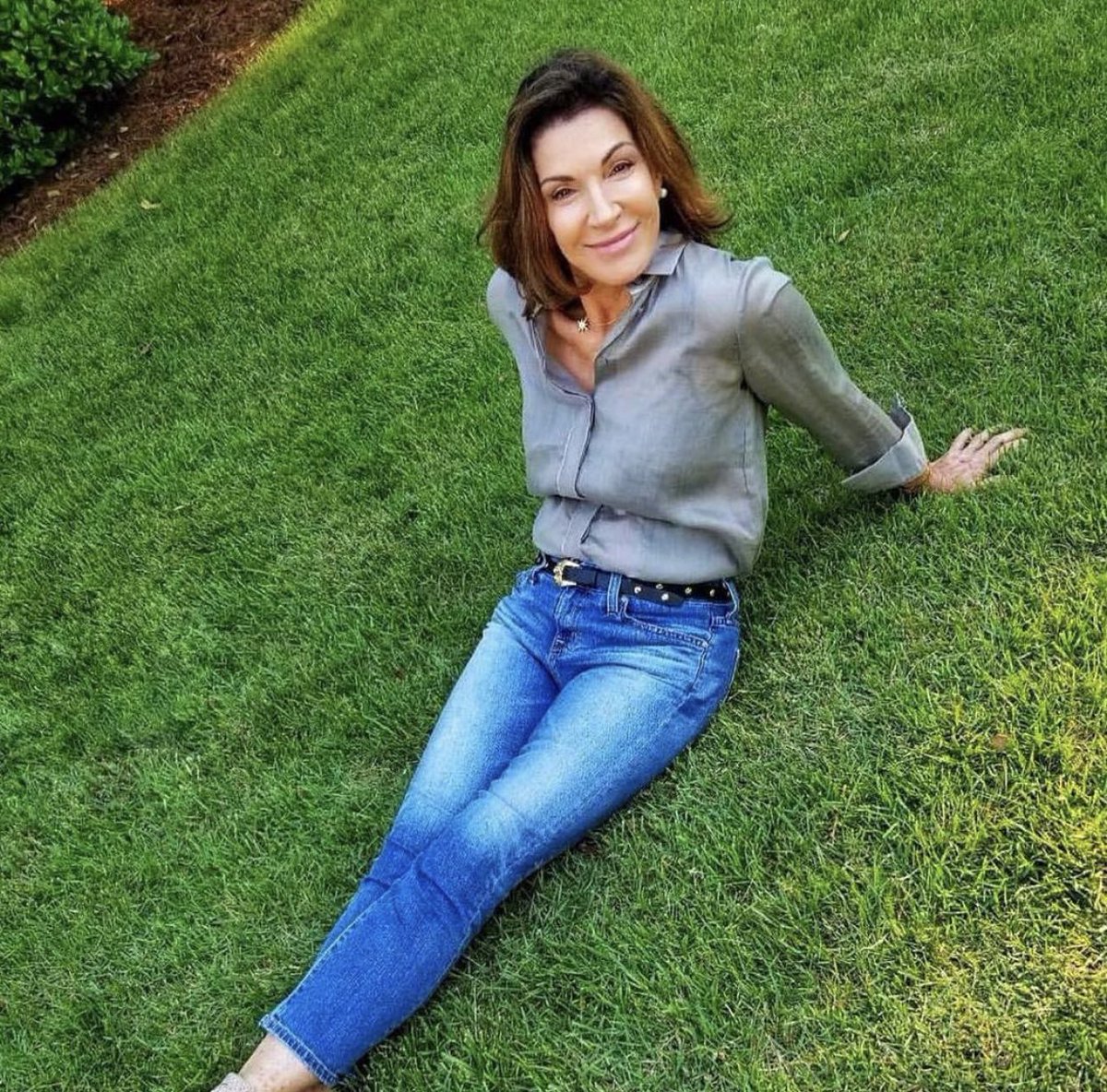 Measurements hilary farr