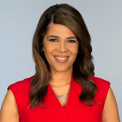 KMBC 9 News Anchor Donna Pitman Photo