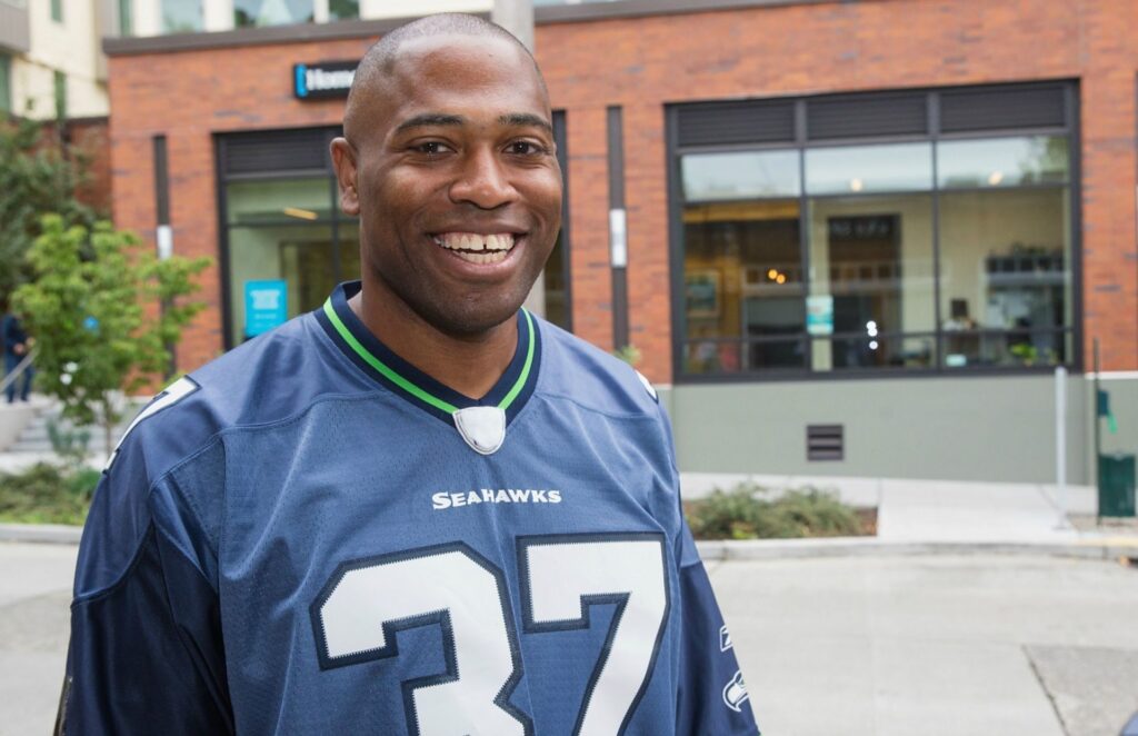 Shaun Alexander Photo