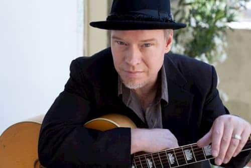 A Photo Of Shawn Mullins