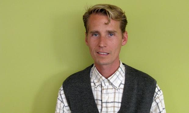 Tom Brosseau Photo