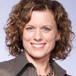 Weather Network Journalist Suzanne Leonard Photos