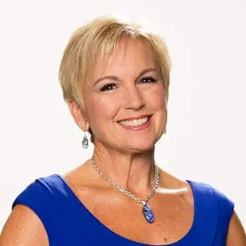 FOX 8 News Anchor Cindy Farmer