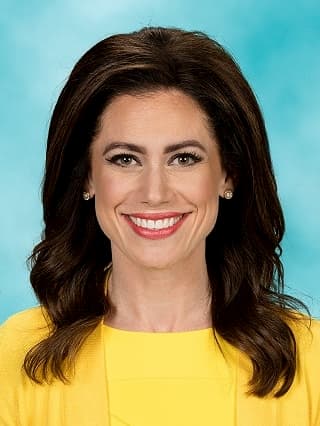 WSBT News Anchor Jennifer Copeland Photo