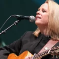 Mary Chapin Carpenter Photo