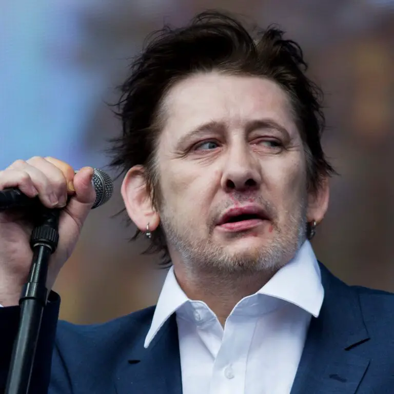 Shane MacGowan Bio, Age, Height, Wife, Teeth, Movie, Songs, Quotes, and