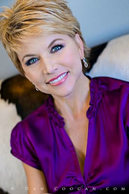 Journalist Terri Ouellette Photo