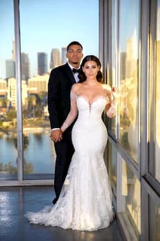 Nazanin Kavari wedding dress Photo 