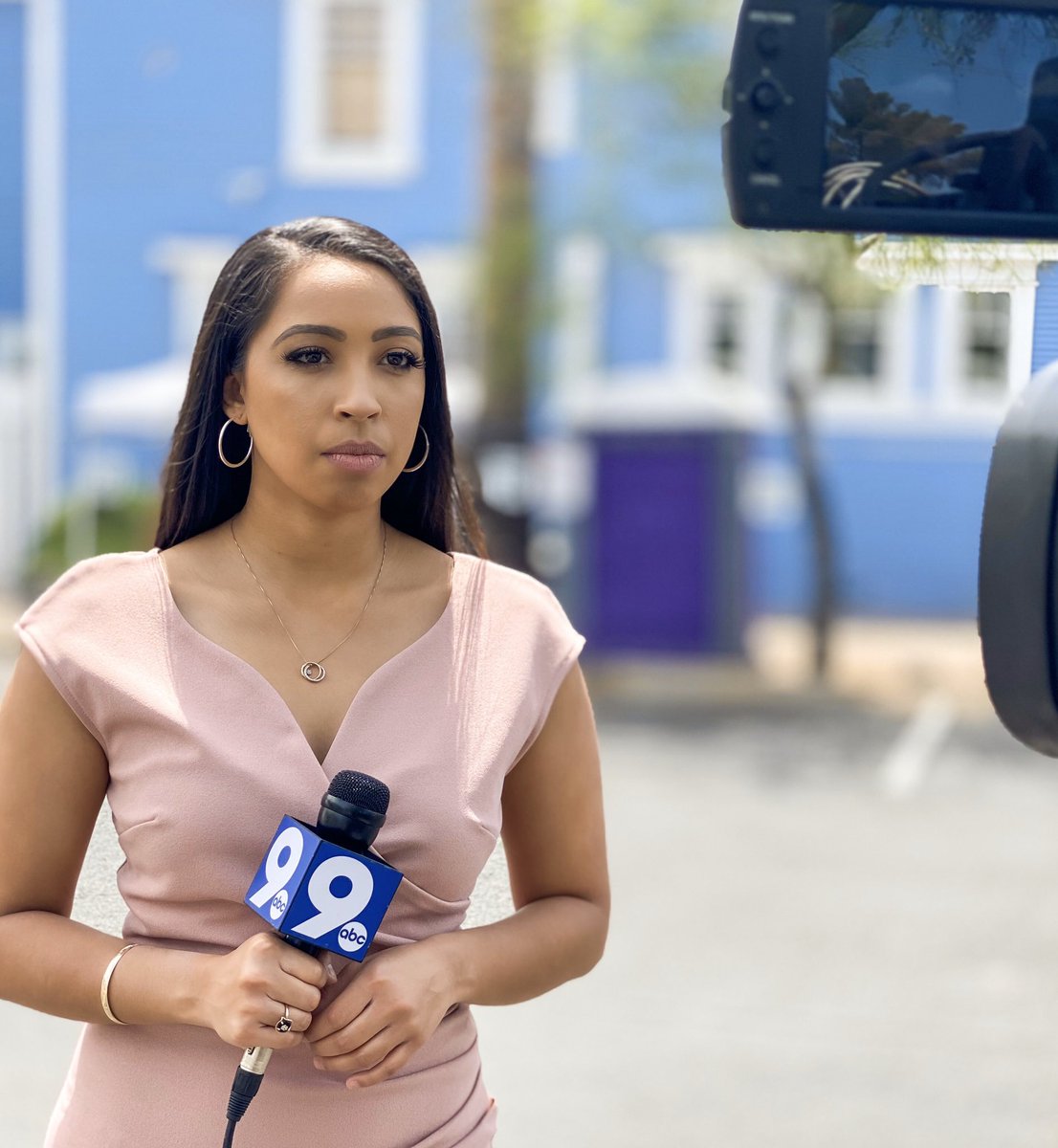 Ciara Encinas Bio, Wiki, Age, Height, Education, Husband, Family, KGUN