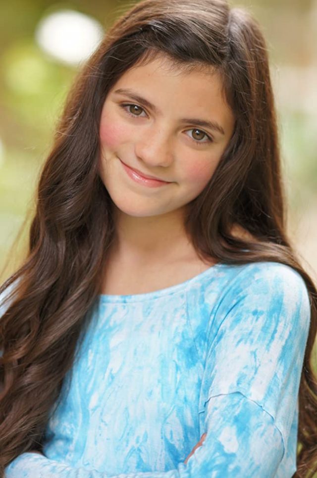 Eva Bella Biography, Wiki, Age, Parents, Net Worth, Frozen, Height, Now