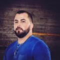 Tyler Farr photo