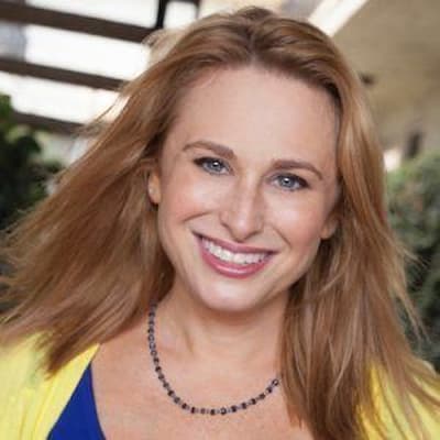 Voice Actor Tara Sands Photo