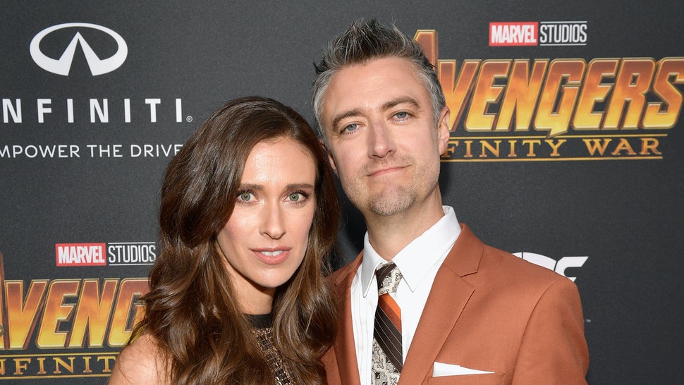 Sean Gunn Bio Wiki Age Wife Net Worth Height Brothers And Movies