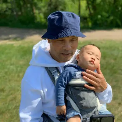 Master Wong with his son Photo